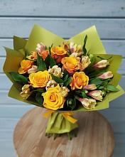 Букет цветов из:  Альстромерии и Розы в Фокино Приморского края