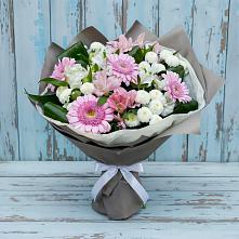 Букет цветов из:  Герберы, Альстромерии и Хризантемы в Фокино Приморского края