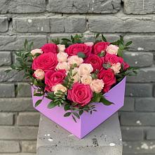 Цветочная композиция из Розы в коробке в Фокино Приморского края
