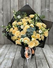 Букет цветов из:  Розы и Лизиантусы #REPLACE_PRED# Фокино Приморского края