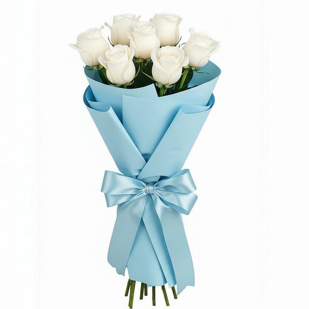 Букет 7 белых роз Проуд в Фокино Приморского края