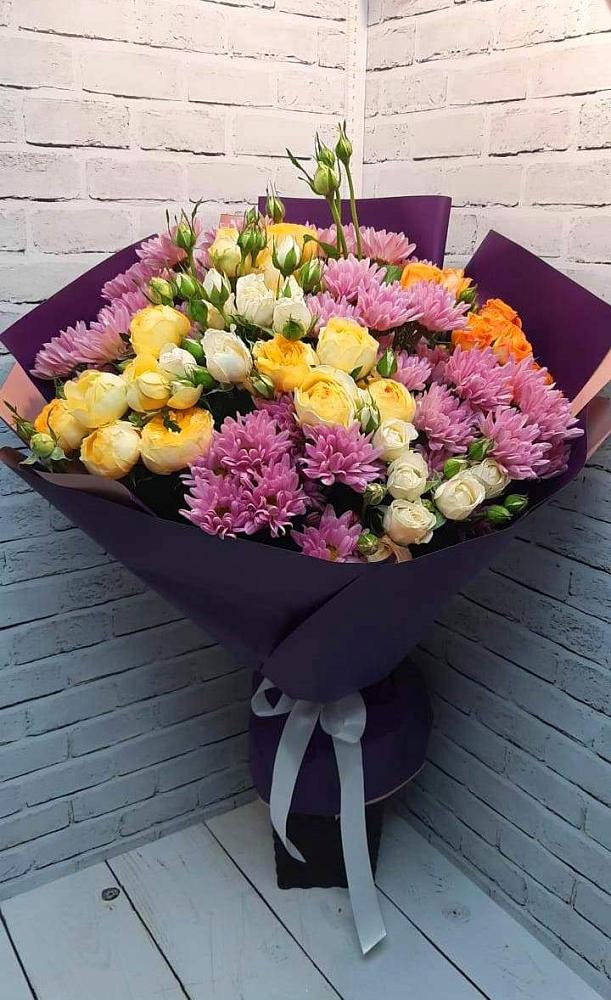 Букет цветов из: Хризантемы и Розы в Фокино Приморского края