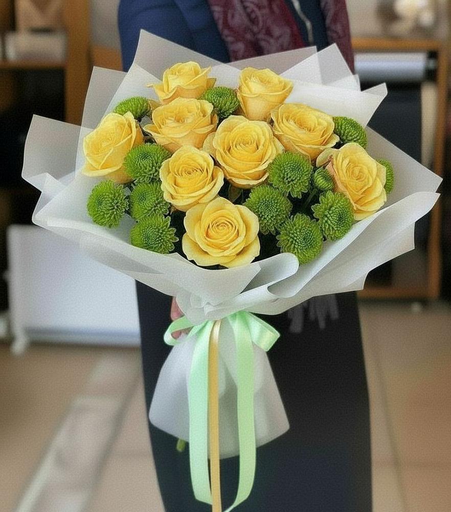 Букет цветов из: Хризантемы и Розы в Фокино Приморского края