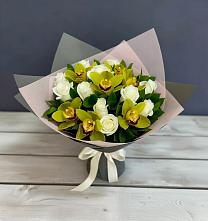 Букет цветов из:  Орхидеи и Розы в Фокино Приморского края