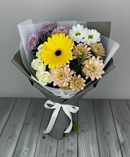 Букет цветов из:  Розы, Герберы и Хризантемы в Фокино Приморского края
