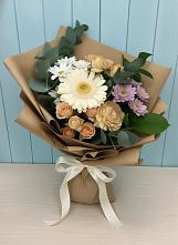 Букет цветов из:  Герберы и Хризантемы в Фокино Приморского края