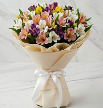 Букет цветов из:  Альстромерии в Фокино Приморского края