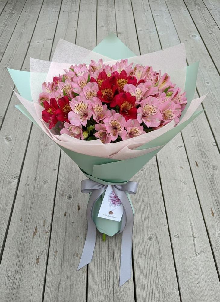 Букет цветов из: Альстромерии в Фокино Приморского края